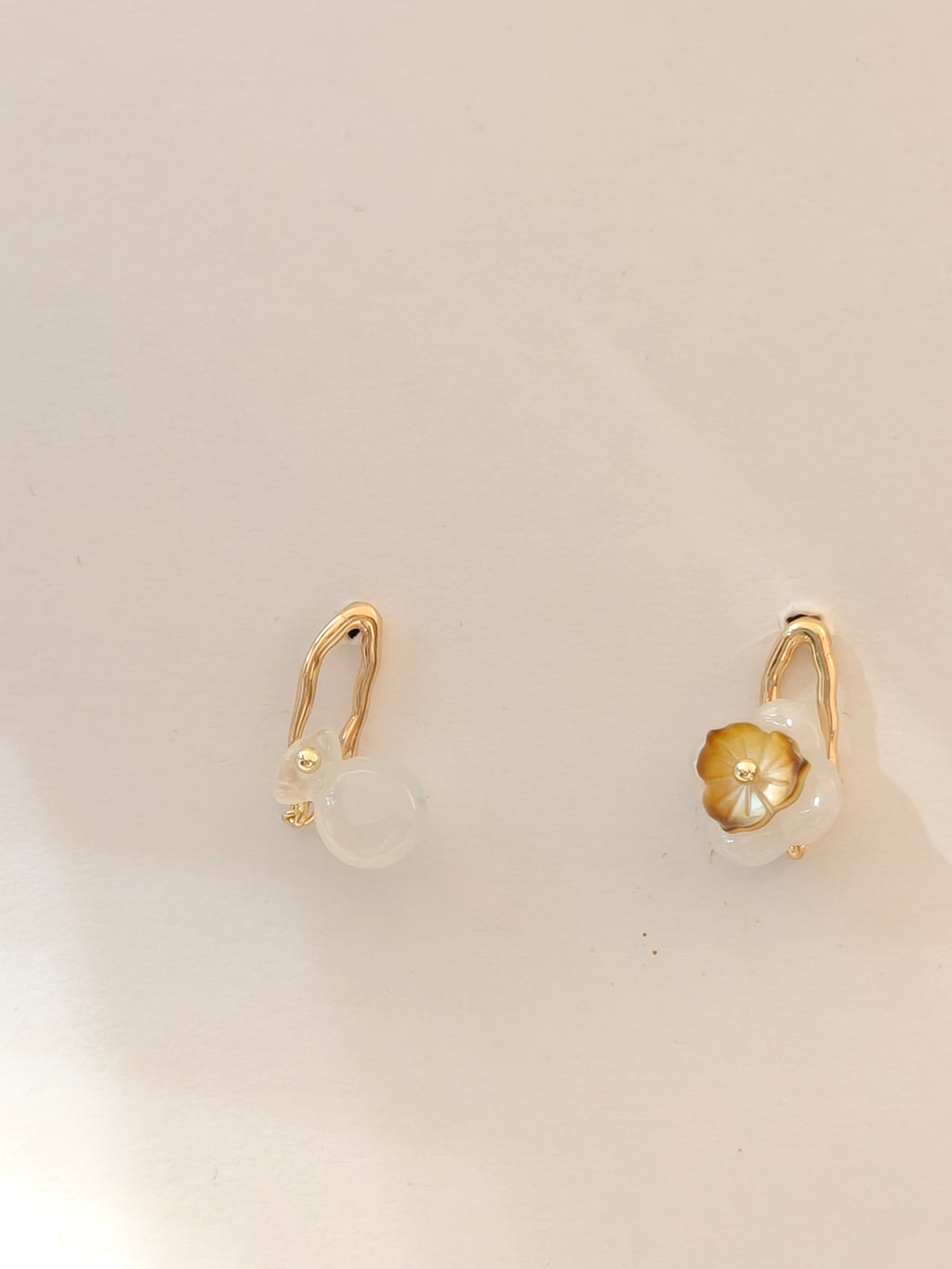 WE Monet jadeite earring