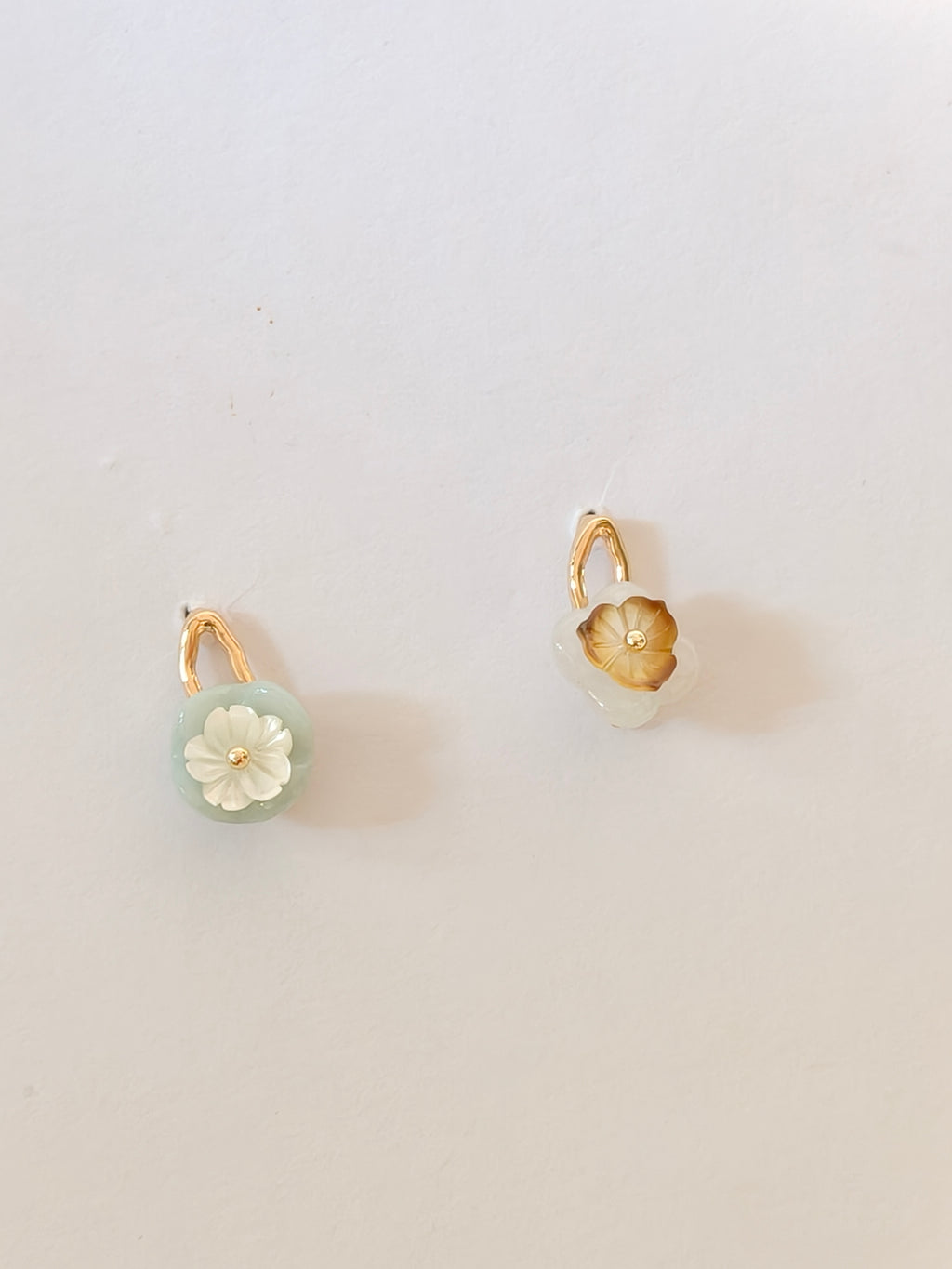 WE Monet jadeite earring