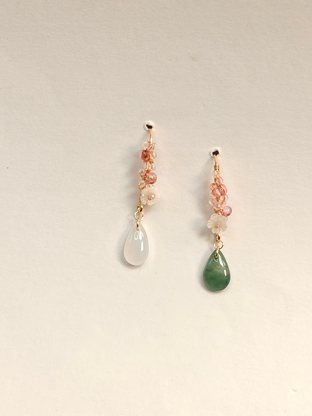 WE delite crystal and jadeite earring