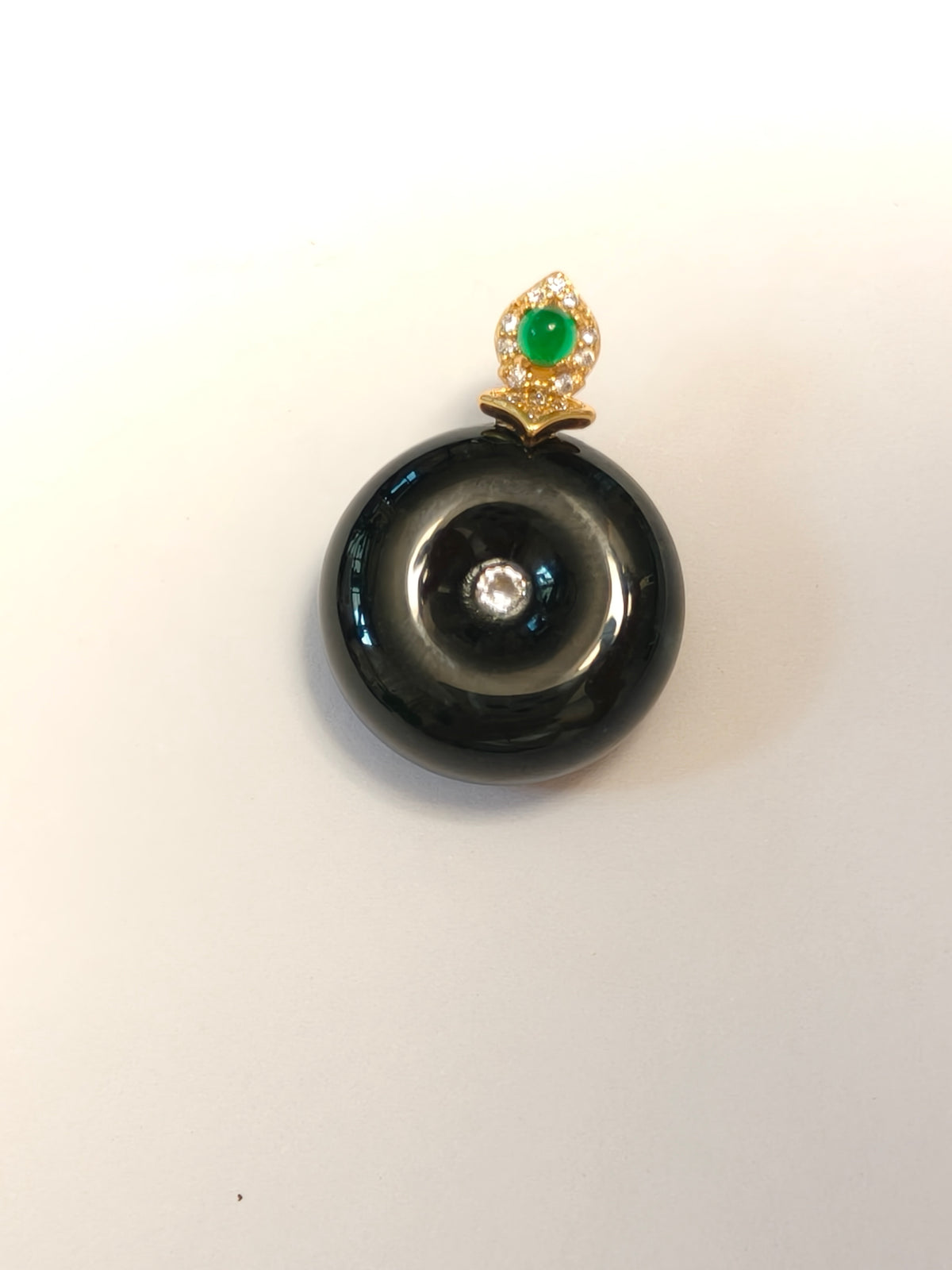 WE Liora - type A mo cui black  jadeite pendant with certificate
