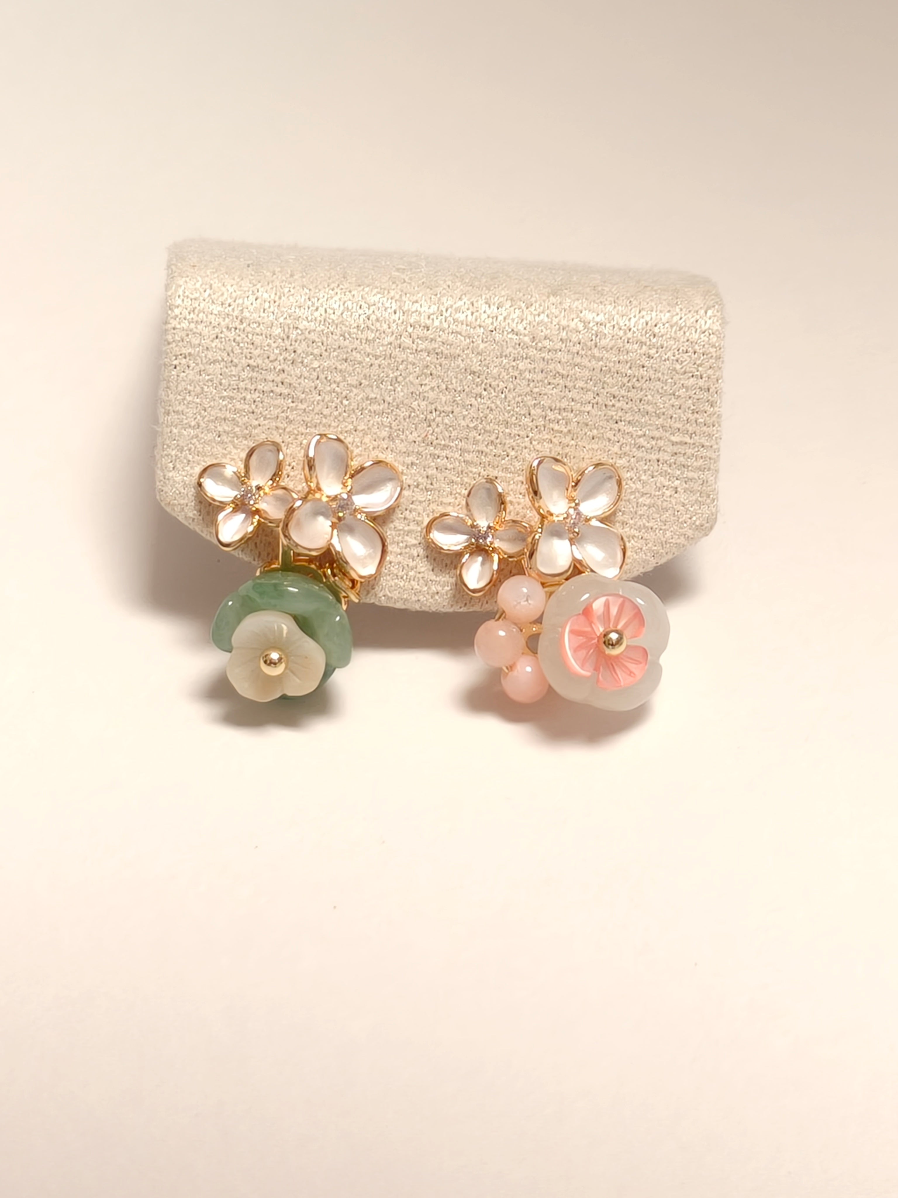 WE Monet flower jadeite earring
