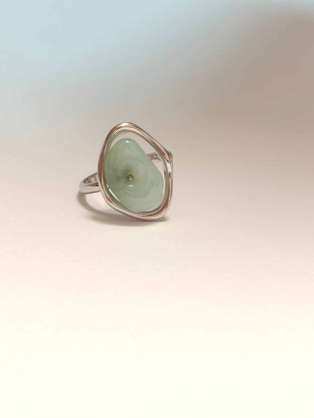 WE Monet Ring
