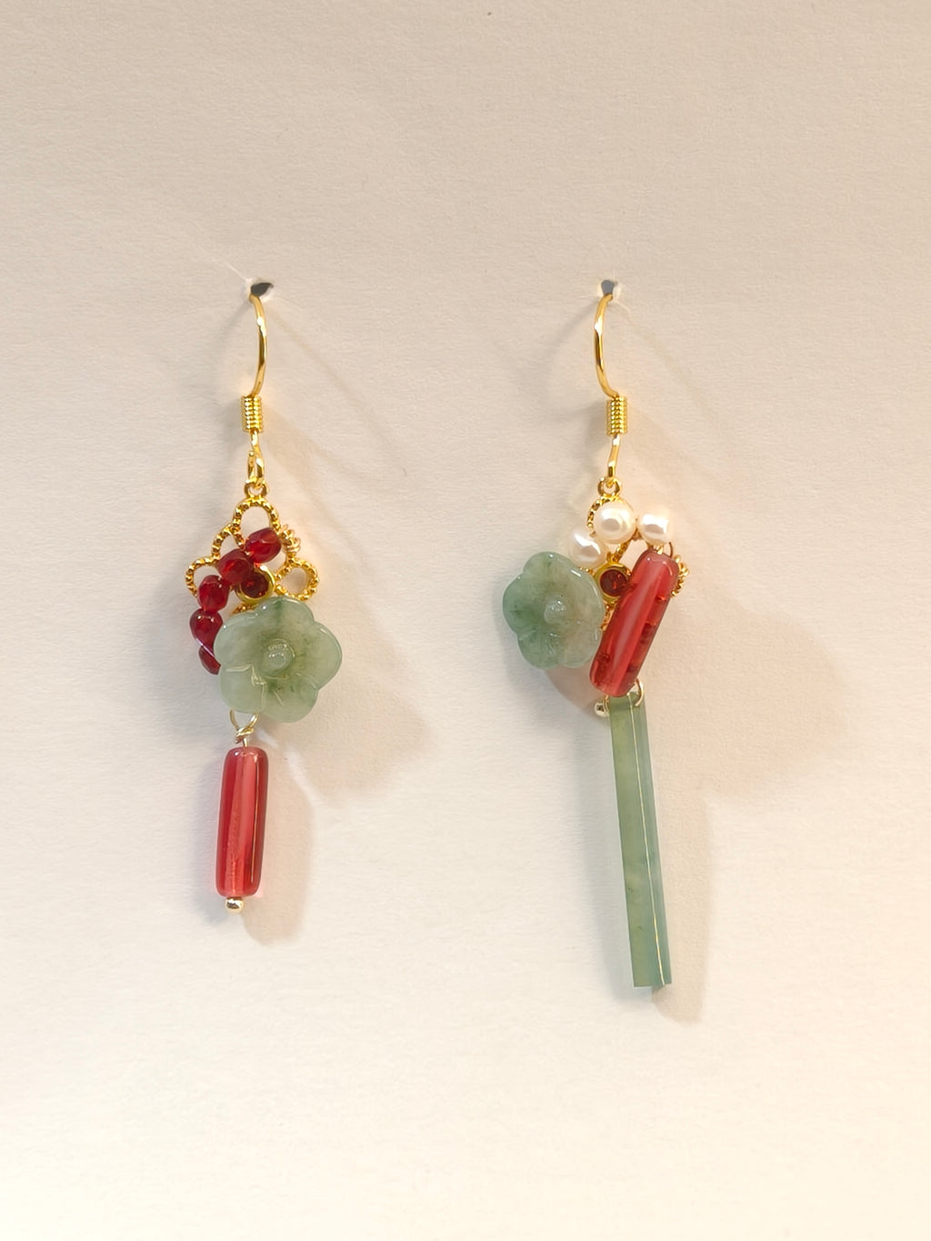 WE jadeite earring