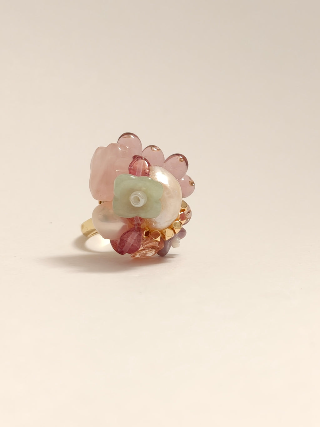WE Monet Ring