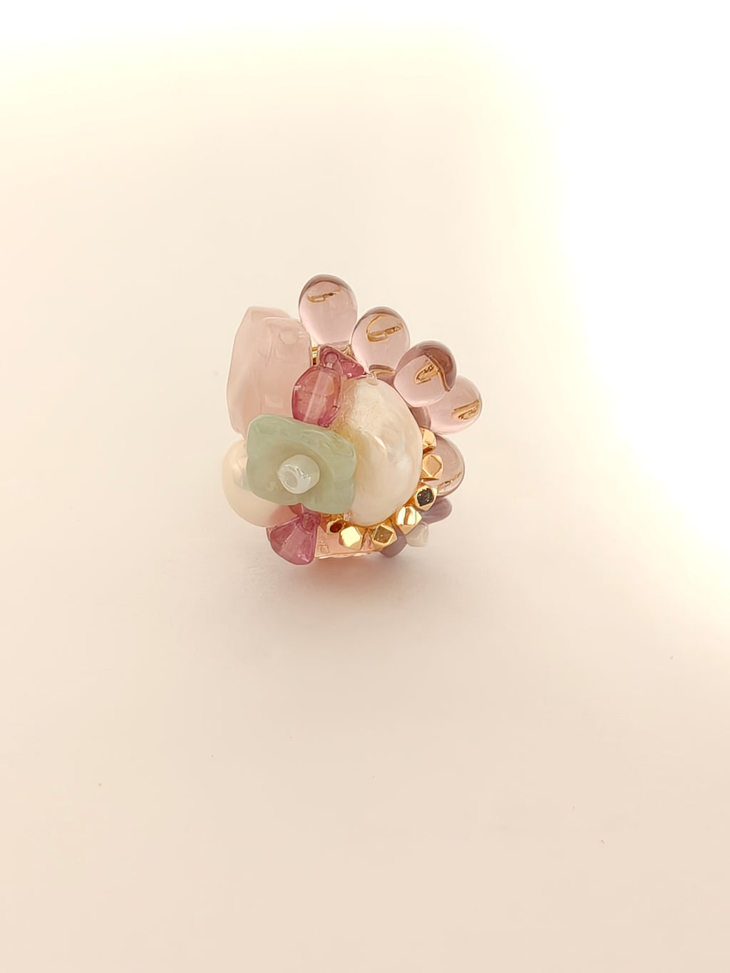 WE Monet Ring