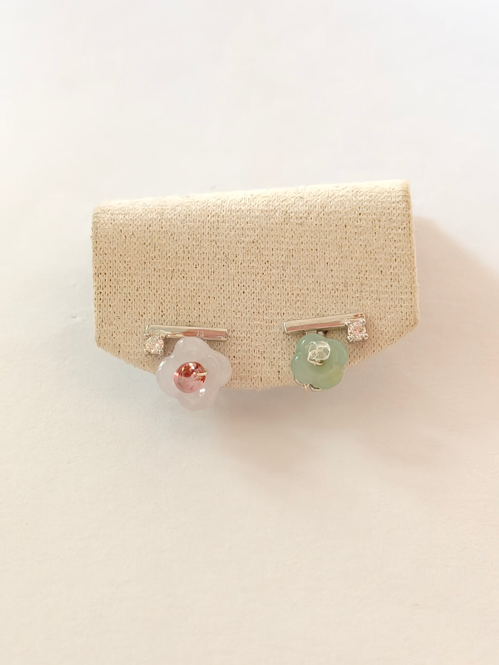 WE Monet jadeite earring