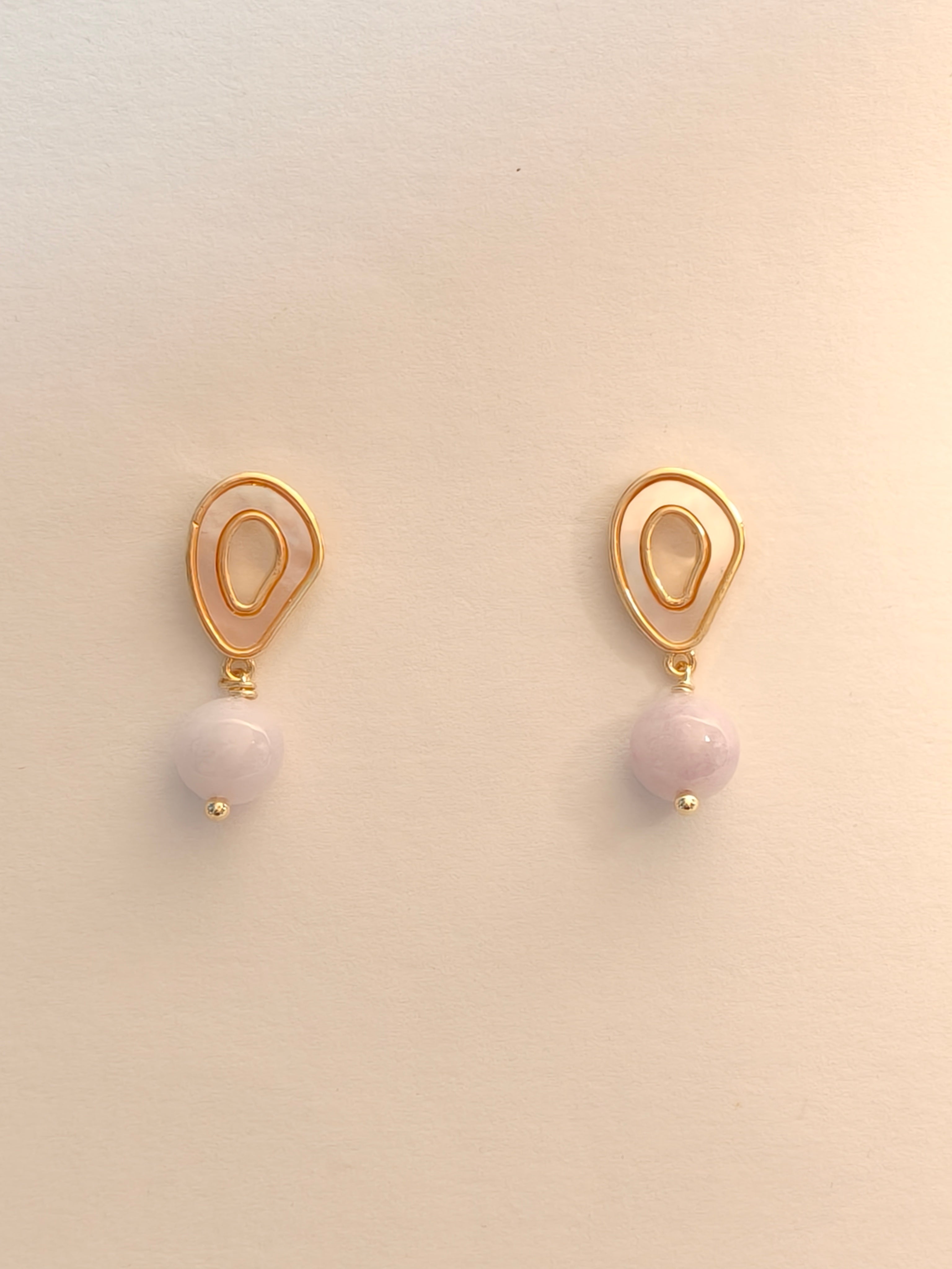 WE lavender jadeite earring