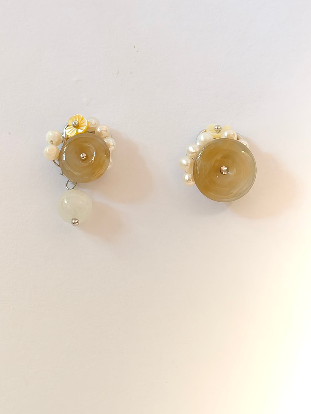 WE Monet jadeite earring
