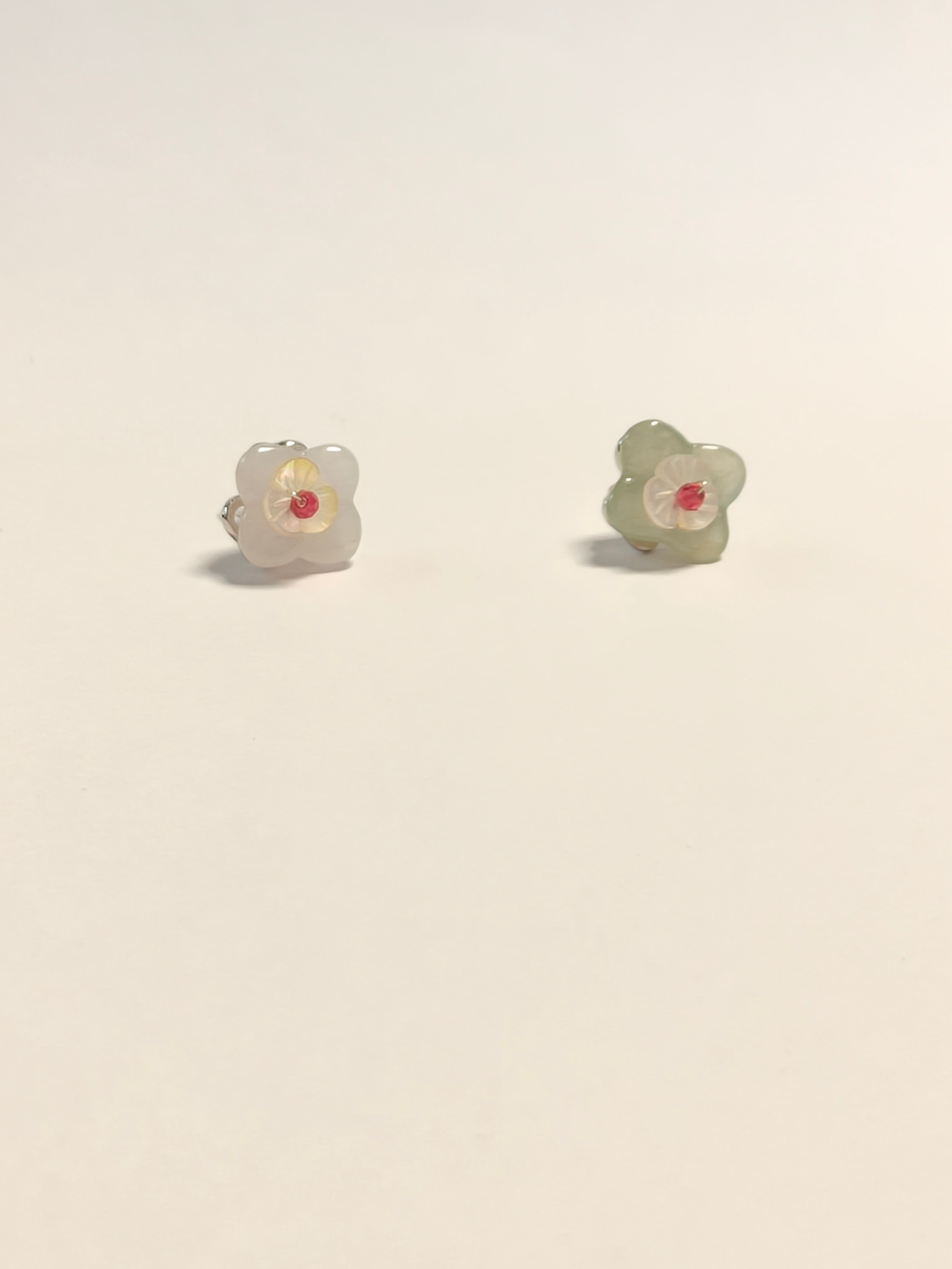 WE Monet jadeite earring