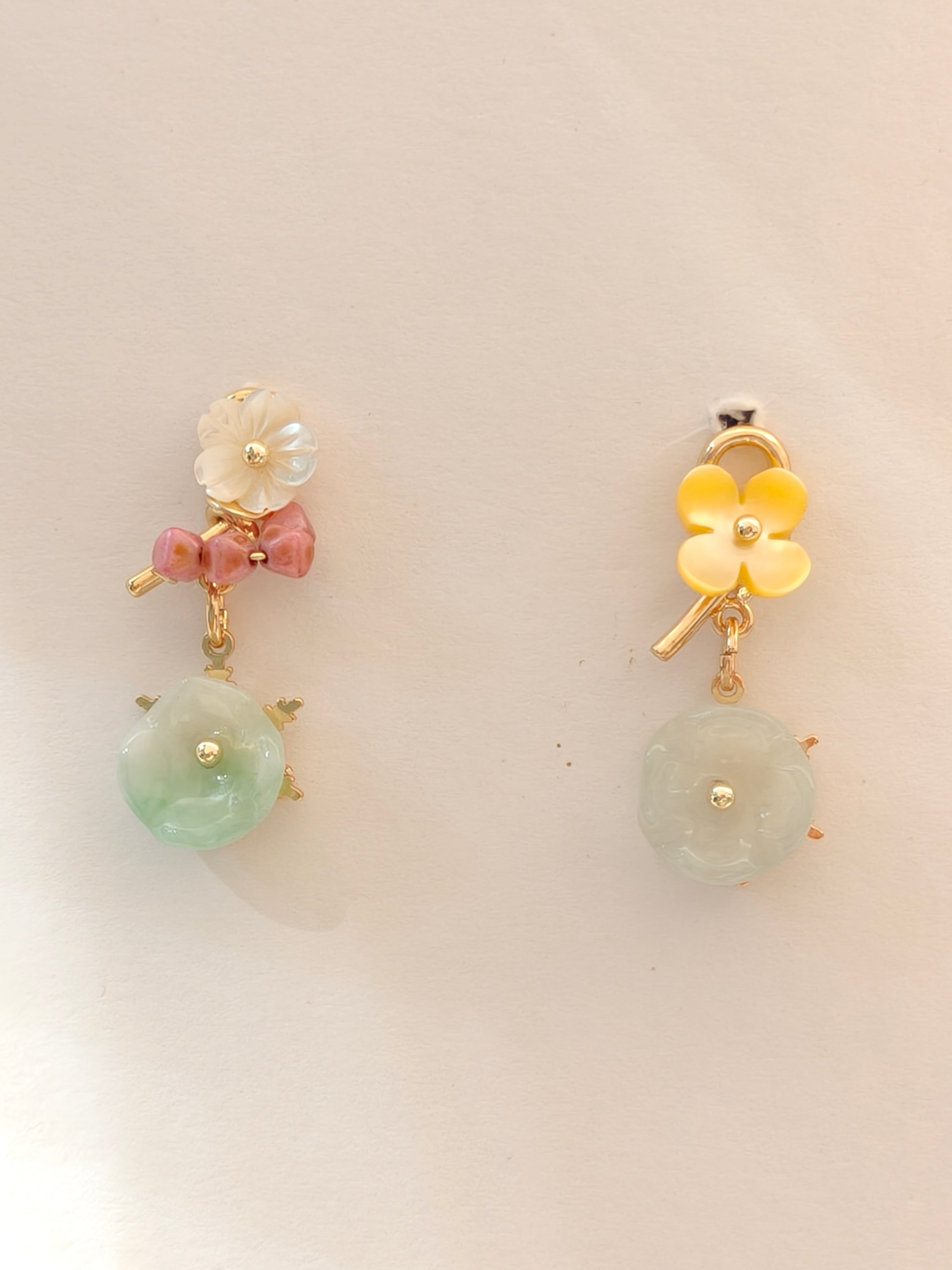 WE Monet jadeite earring