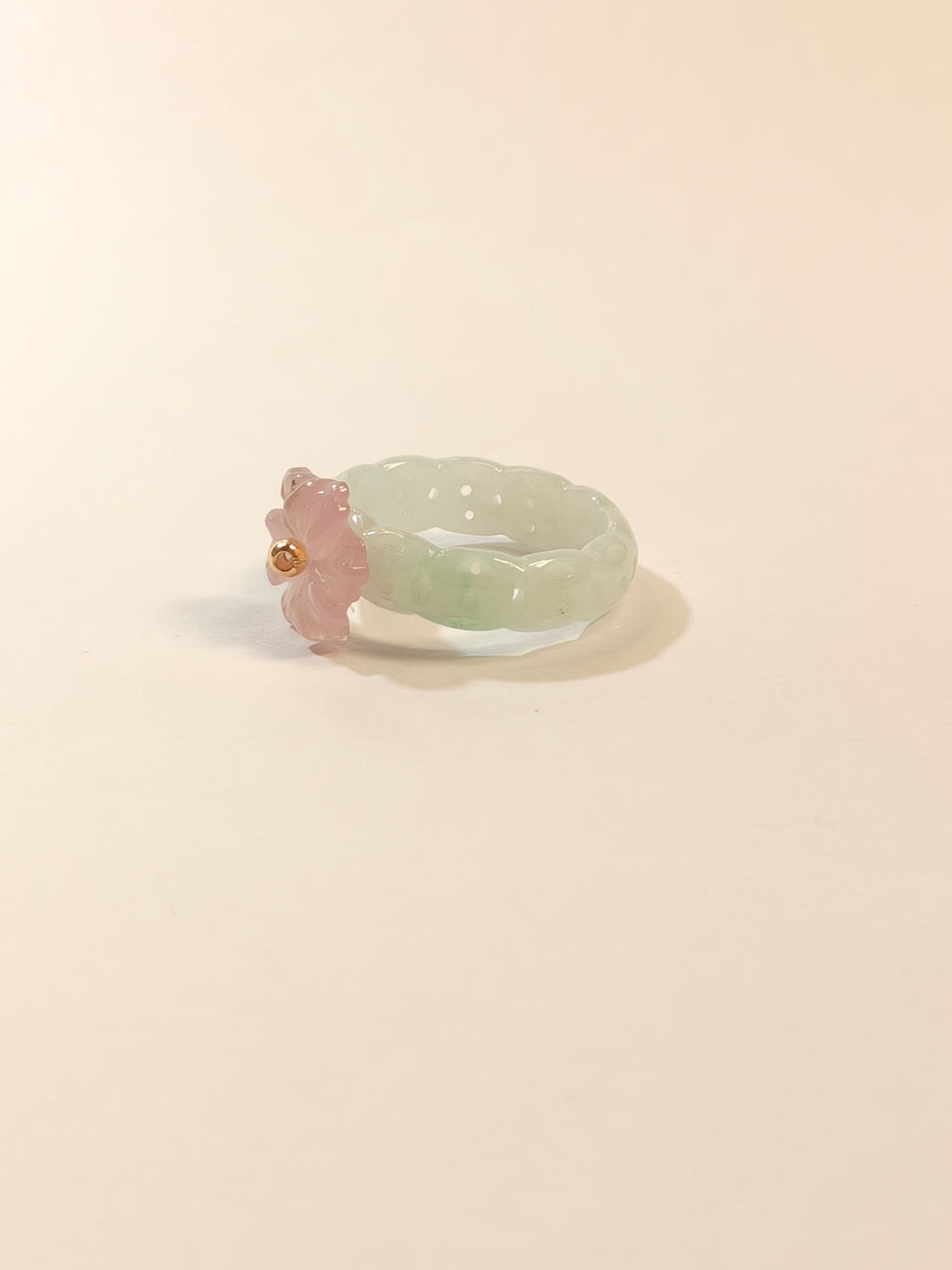 WE minimalist jadeite ring