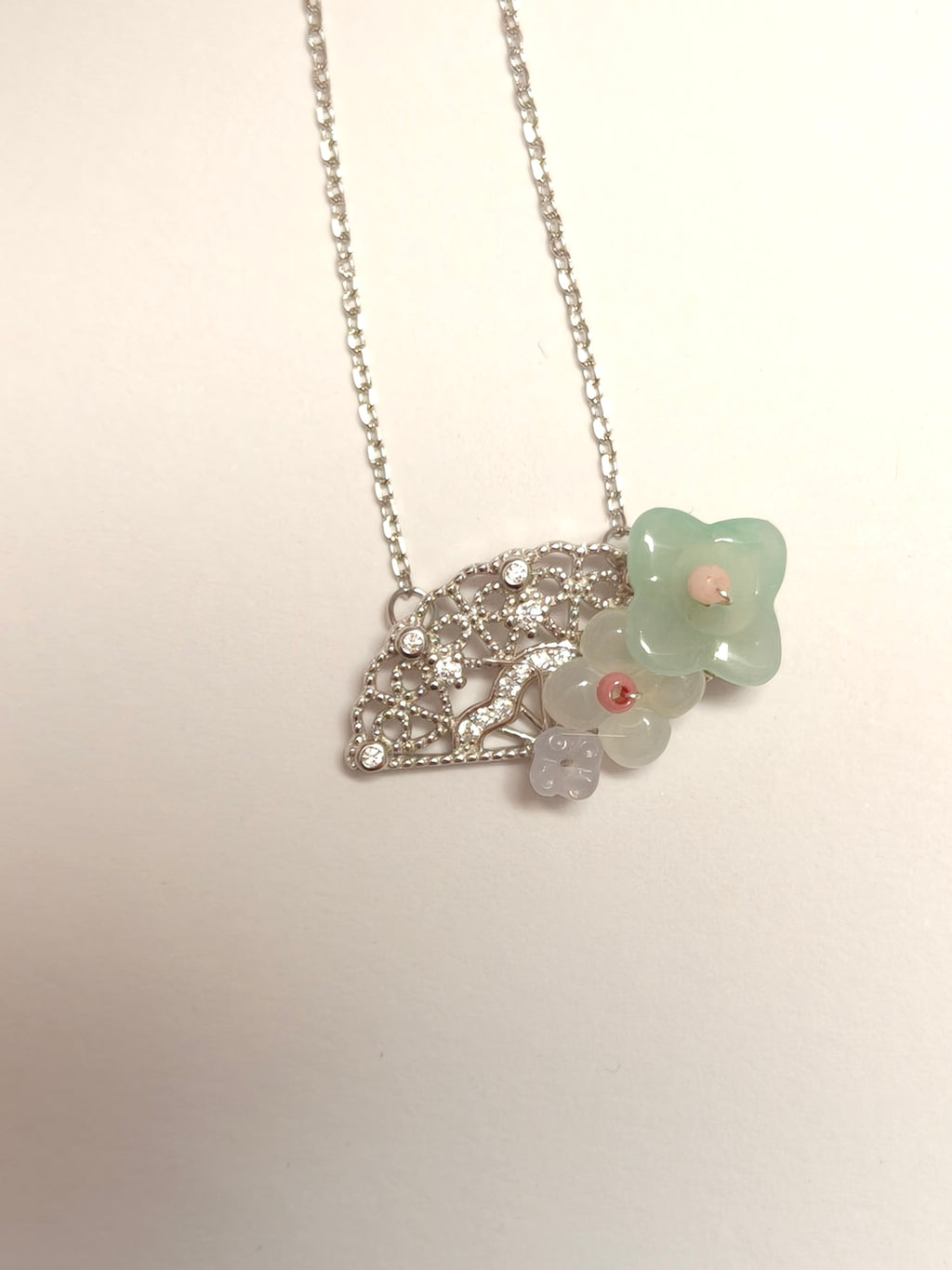 WE monet jadeite necklace