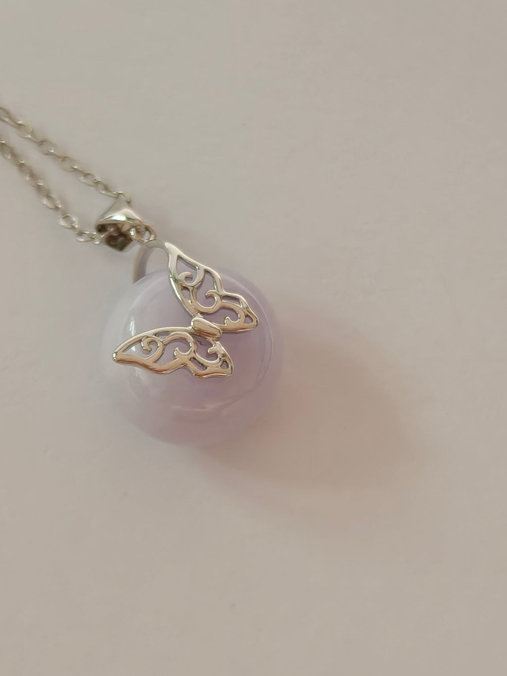 WE LU LU tong (路路通) lavender jadeite