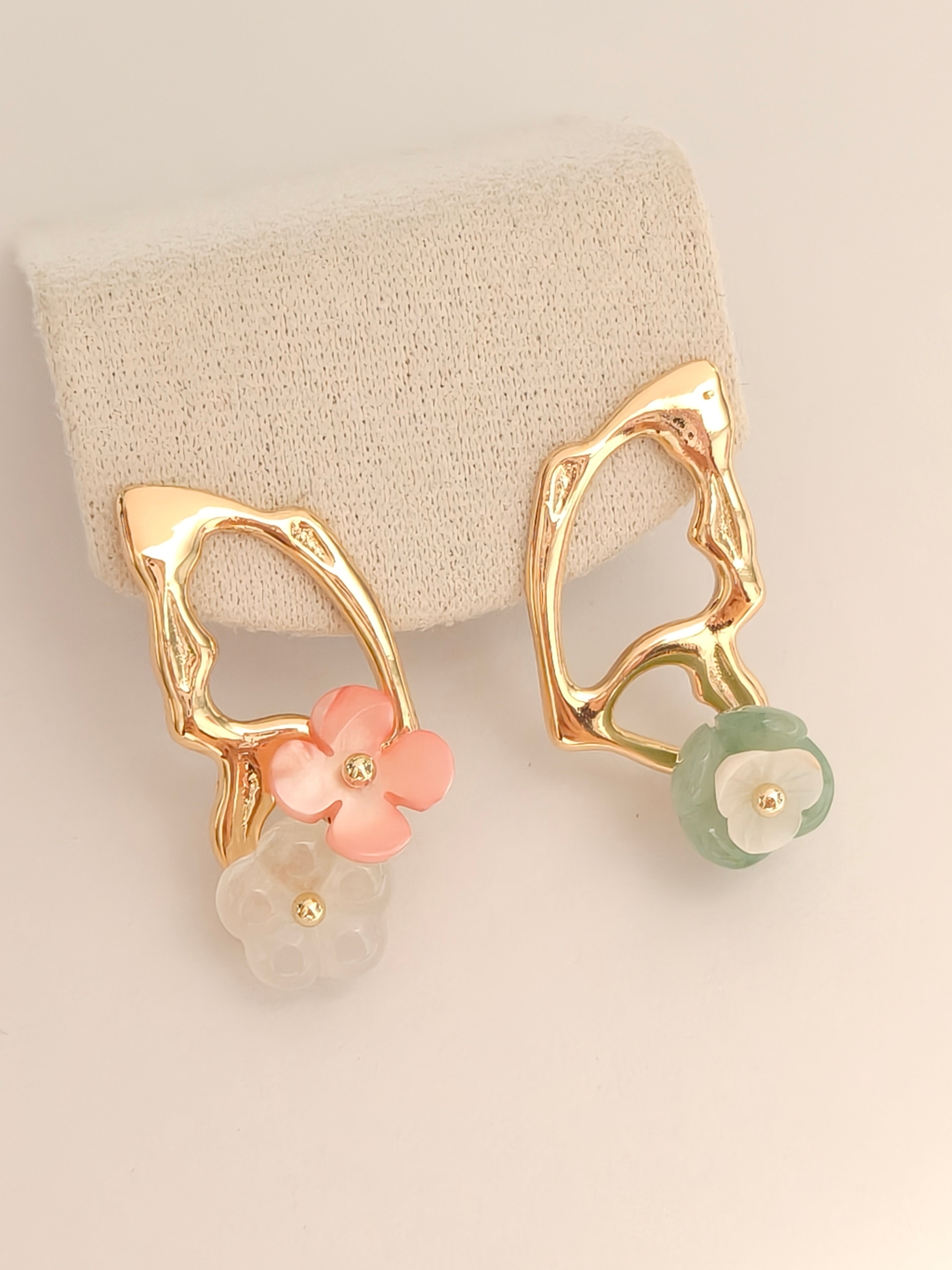 WE Monet flower jadeite earring