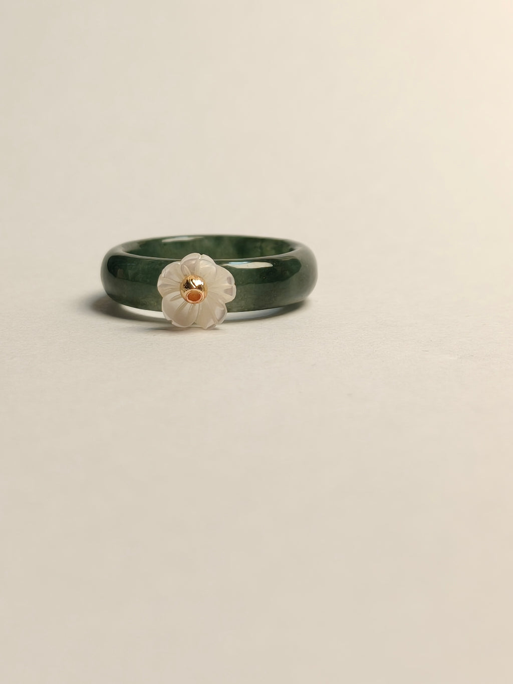 WE minimalist jadeite ring US size 8.5