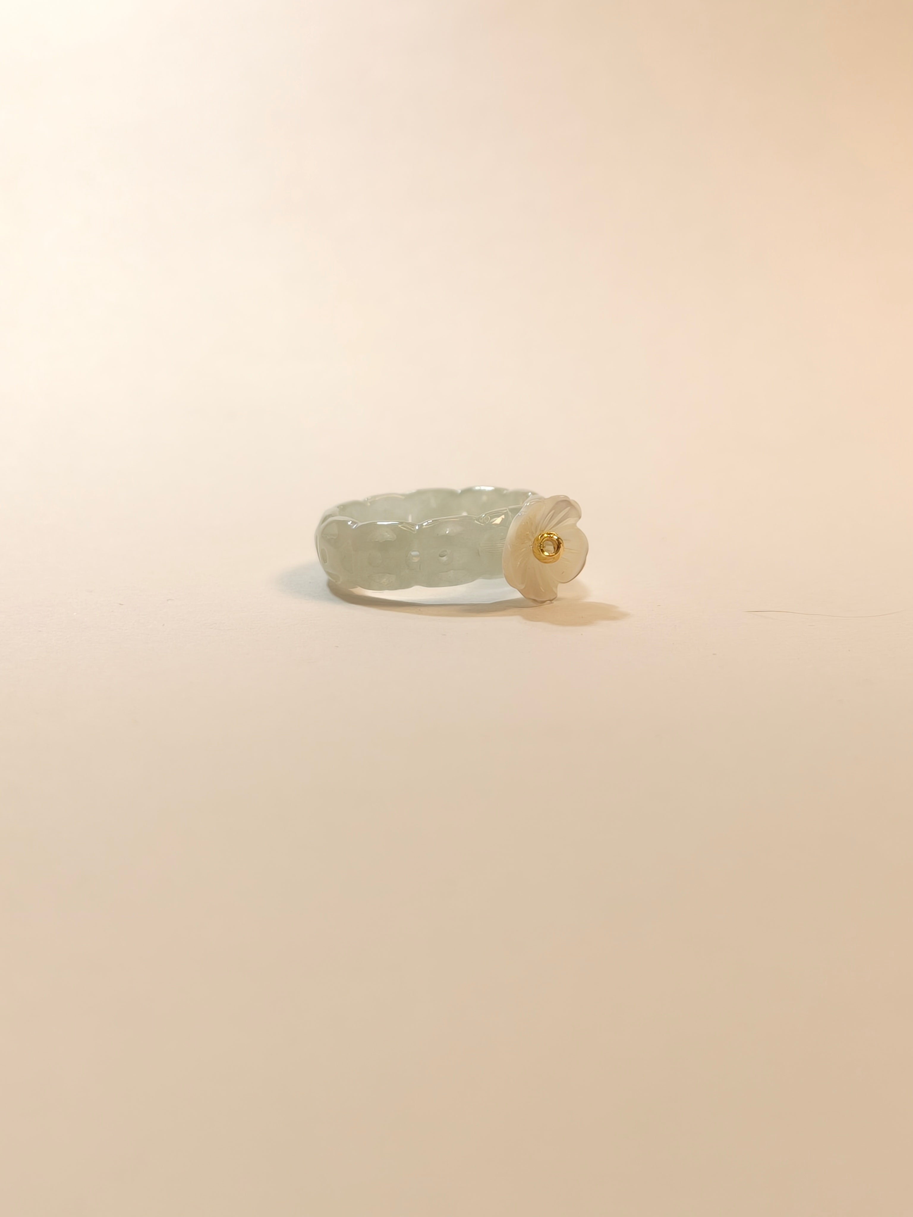 WE minimalist jadeite ring