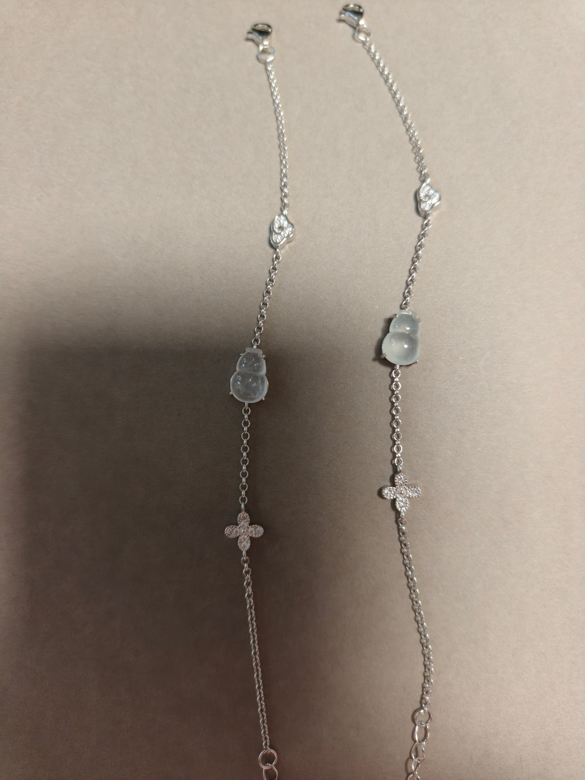 WE icy hulu bracele
