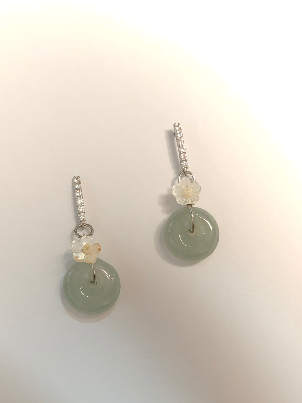 WE ping an kou jadeite earring